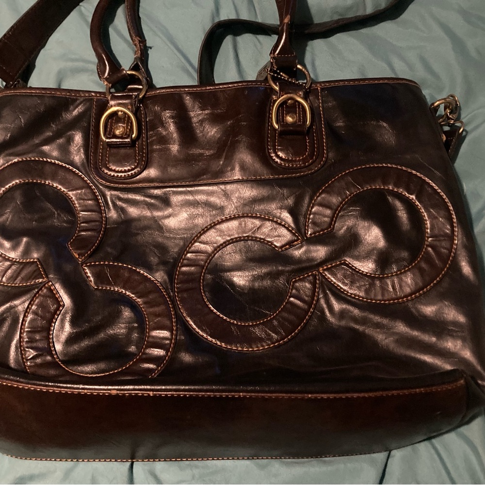 Coach purse - Picture 2 of 4
